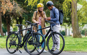 HOW TO STAY SAFE ON YOUR E-BIKE