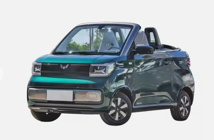 WULING 100km/h speed mini convertible electric car beautiful mini EV with 4 seats