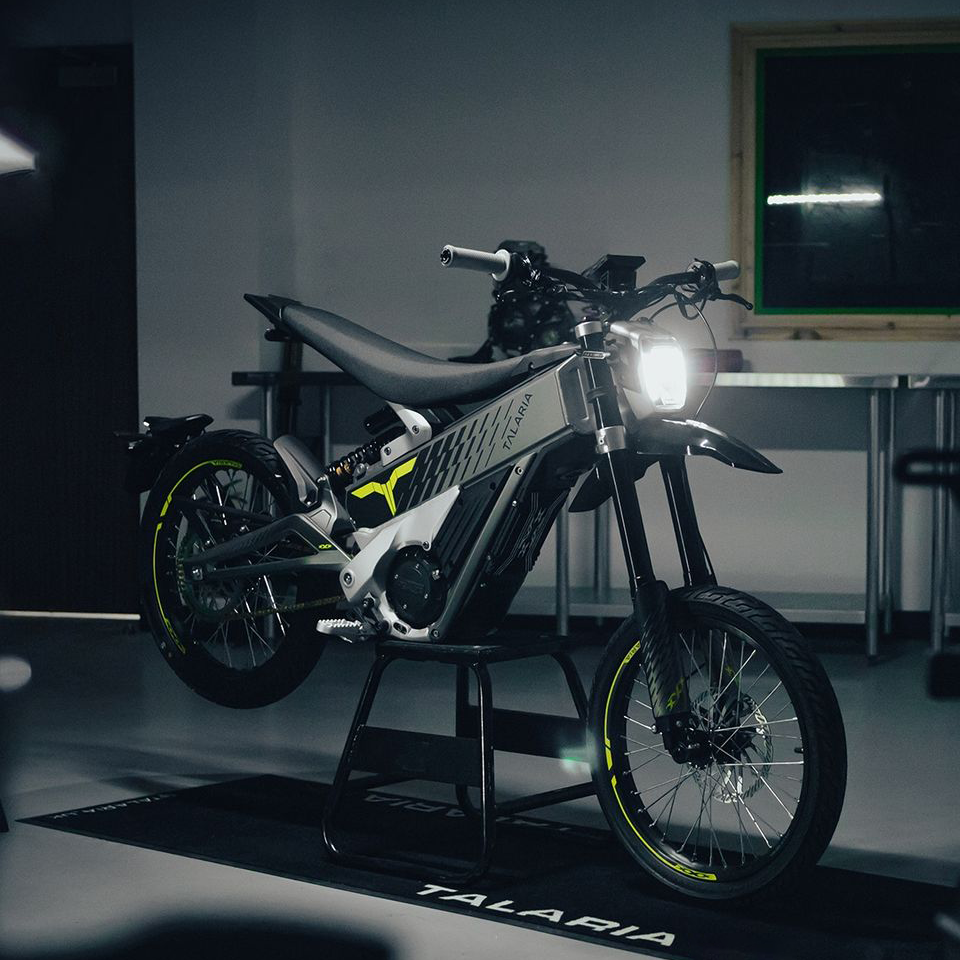Dual-Sport Electric Bike: Talaria X3 - The Ultimate All-Terrain E-Bike