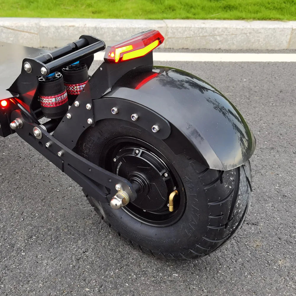 FLJ 13inch Fat Wheel E Scooter with 90-150kms 6000W Range Dual Engine drive big wheel Scooter 40Ah 50AH Battery Hot Sale E Bike