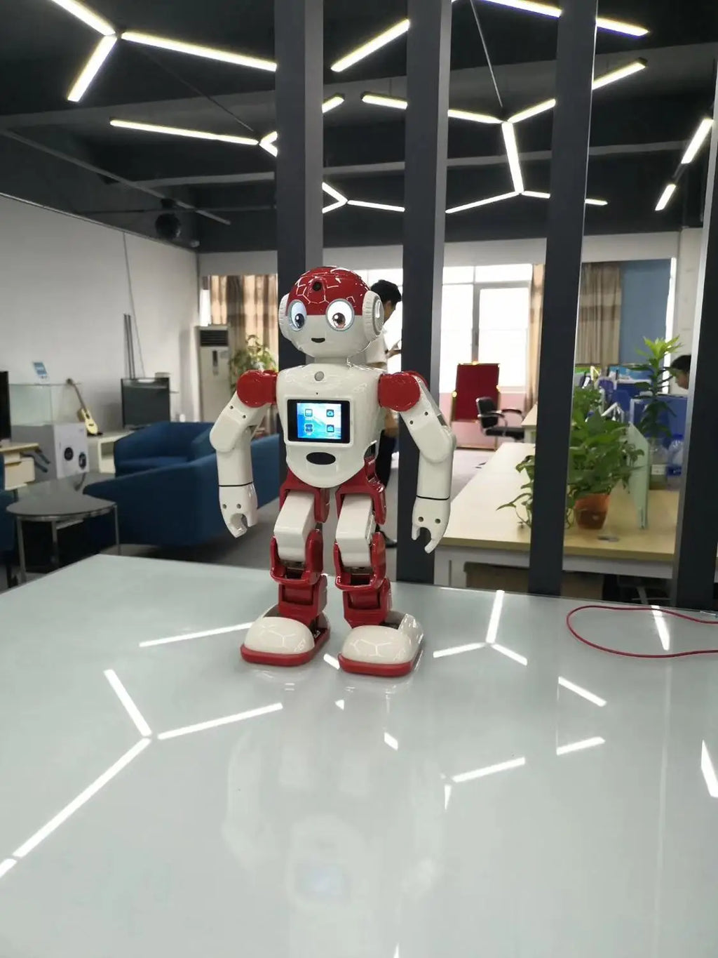 home guard programmable Humanoid Robot Smart home control joyable Robot with SDK