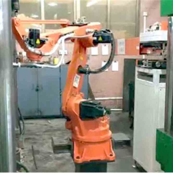 Handling Robotic Arm 4 China QJAR QJR130-3100M With CNGBS Robot Gripper Guide Rail Dress Pack For Palletizing Solutions