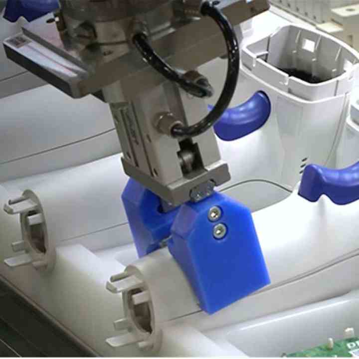 Cnc Robotic Arm Denso VM-6083/60B1 With CNGBS Robot Guide Rail Gripper Dress Pack For Automated Pick And Place System