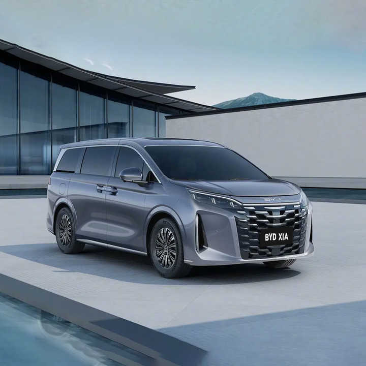 2025 BYD Xia MPV 7 Seater phev dm-i Luxury Hybrid SUV EV Minivan Mpv 4WD Large New Energy Vehicle Electric Car