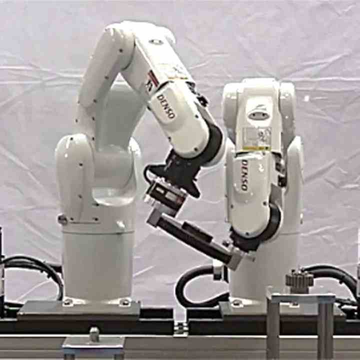 Cnc Robotic Arm Denso VM-6083/60B1 With CNGBS Robot Guide Rail Gripper Dress Pack For Automated Pick And Place System