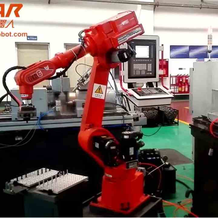 Robotic Arm Car Painting 6 Axis China QIAR QJR10-2 With CNGBS Robot Gripper Guide Rail Quick Changer For Painting Robots