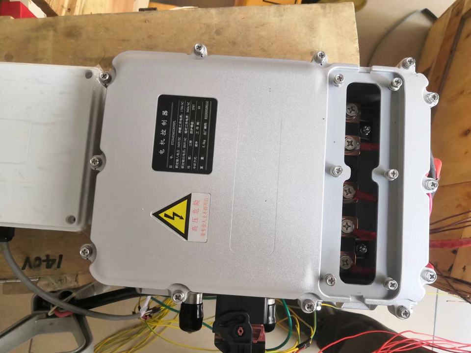 SHINEGLE 540V 250(120)KW Bus Truck PMSM Motor High Efficiency IE6 Electric Car Conversion Kit for Truck