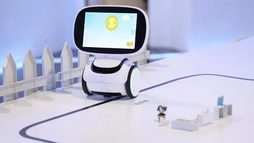 Intelligent robot family companion education learning children early education voice dialogue high-tech toys robot
