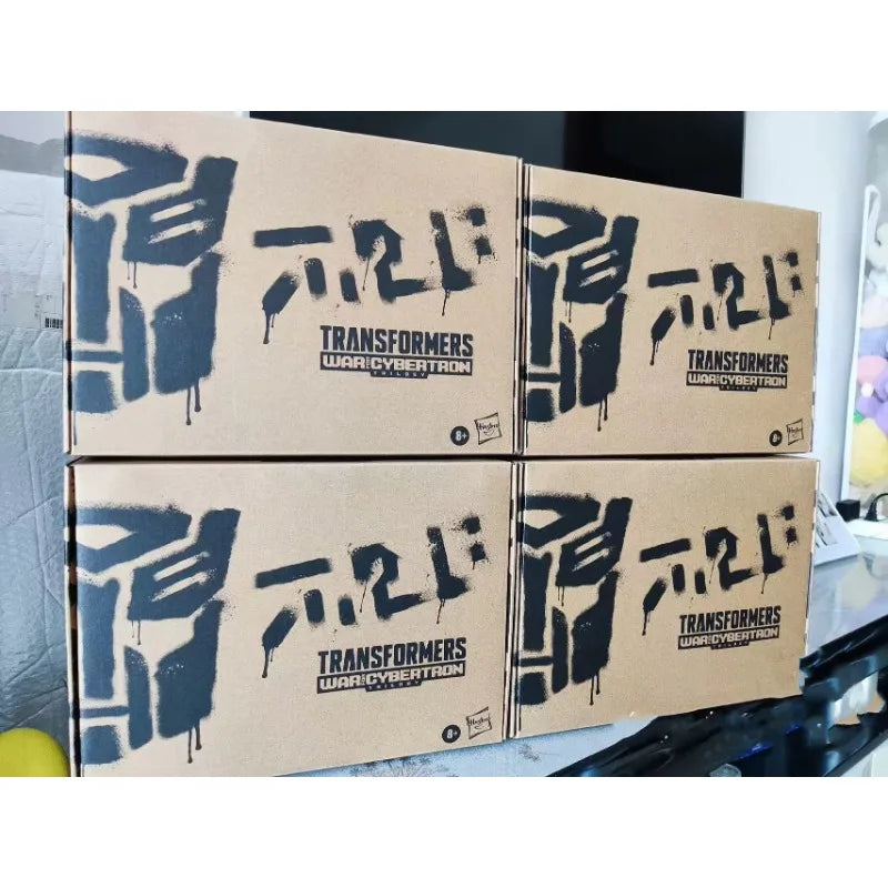 New in Stock Takara Tomy Transformers ToyGenerations Selects WFC-GS17 Shattered GlassOptimus Prime &Ratchet Action Figure Robot
