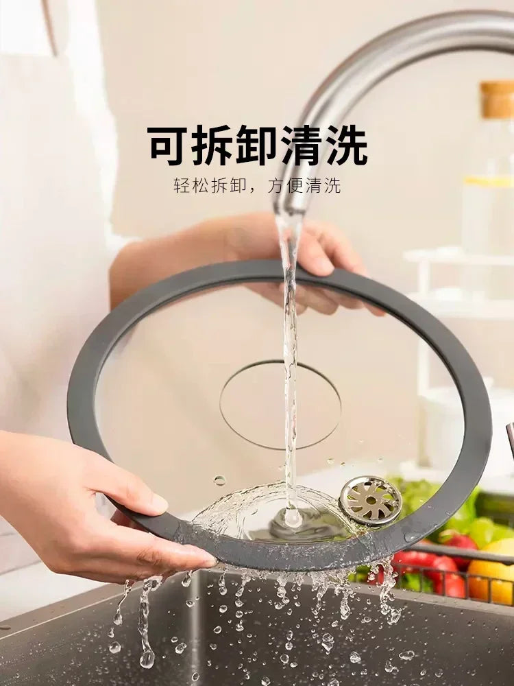 Household new cooking machine.Fully automatic. Intelligent robot. Can be used as a frying pan. Fried rice machine. Cooking pot.