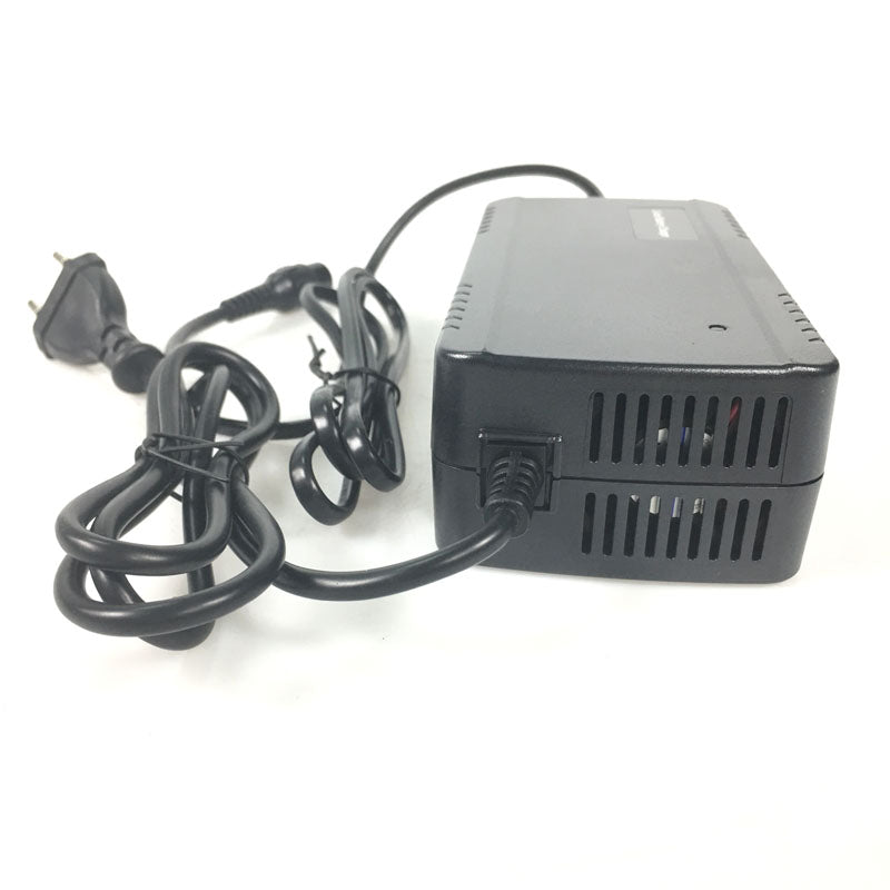 58.8V 2A Charger for 52V electric scooter Lithium battery Loader charger with fan use for FLJ scooter