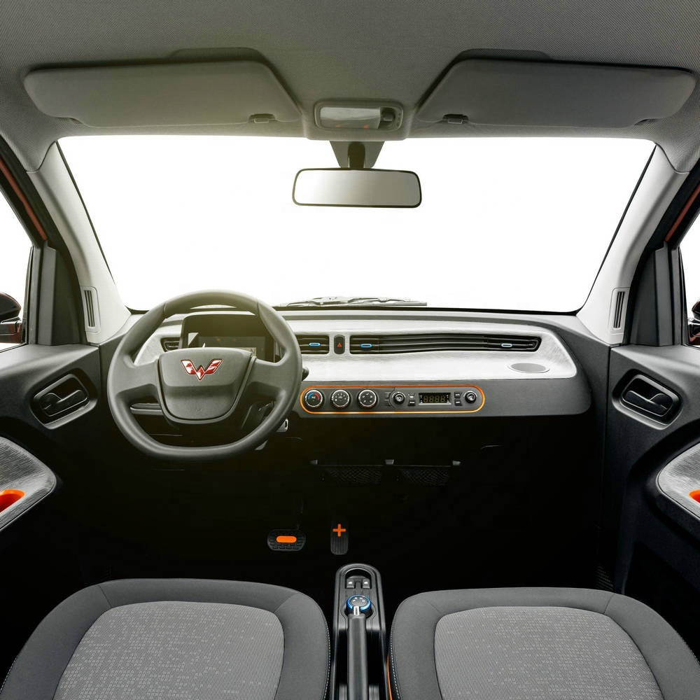 New 20kw 4seats  Max Speed 100km/h Electric Mini Car