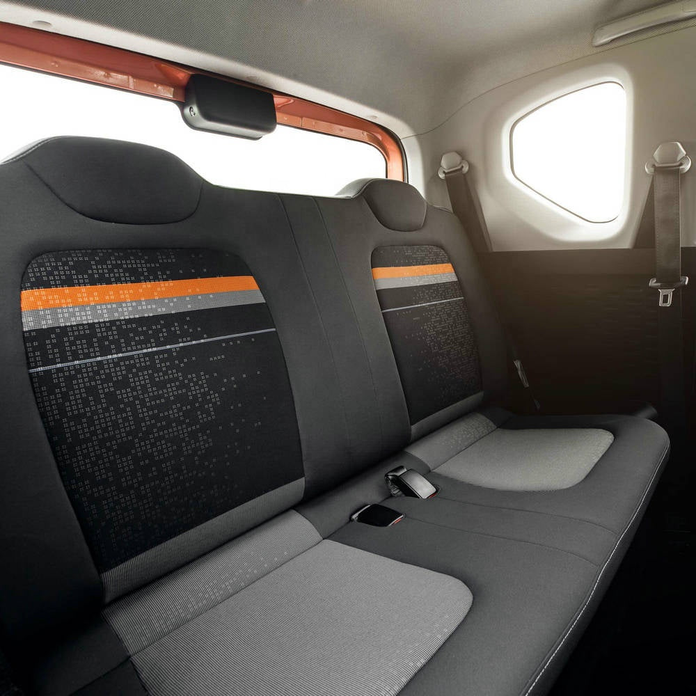 New 20kw 4seats  Max Speed 100km/h Electric Mini Car