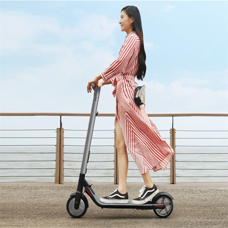 Ninebot ES2 ES4 Poland  Warehouse Electric  Scooter Folding 700W Motor 25 KM Long Mileage EU plug