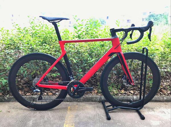 2019 carbon road DISC bike complete bicycle carbon BICICLETTA bicycle with bike group R8000 R7000 carbon wheels easy-smart-way.myshopify.com